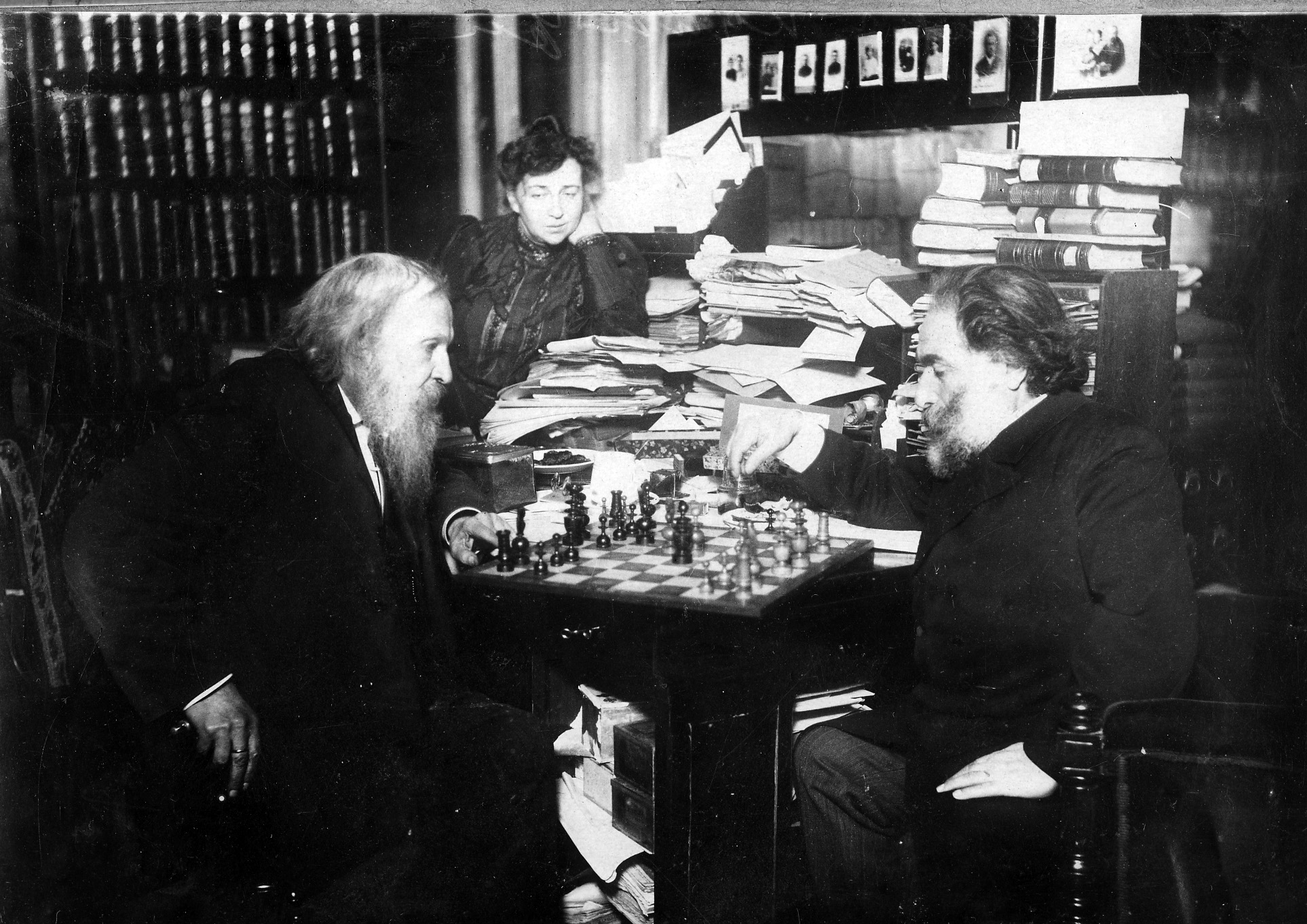 Архип Куинджи и Менделеев шахматы